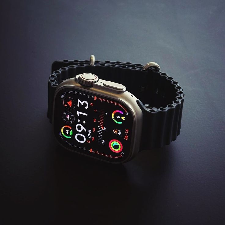 LAXASFIT H11 Smartwatch with Wireless Charging